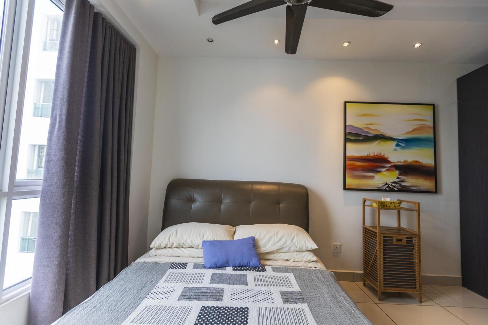 Sky Suites George Town Exteriér fotografie